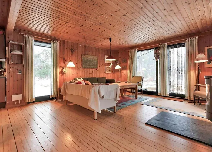 13314-1-hojby-paradislyngen-29 * Højby